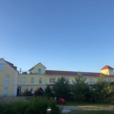 Holiday Centrum Zatec  Exterior photo